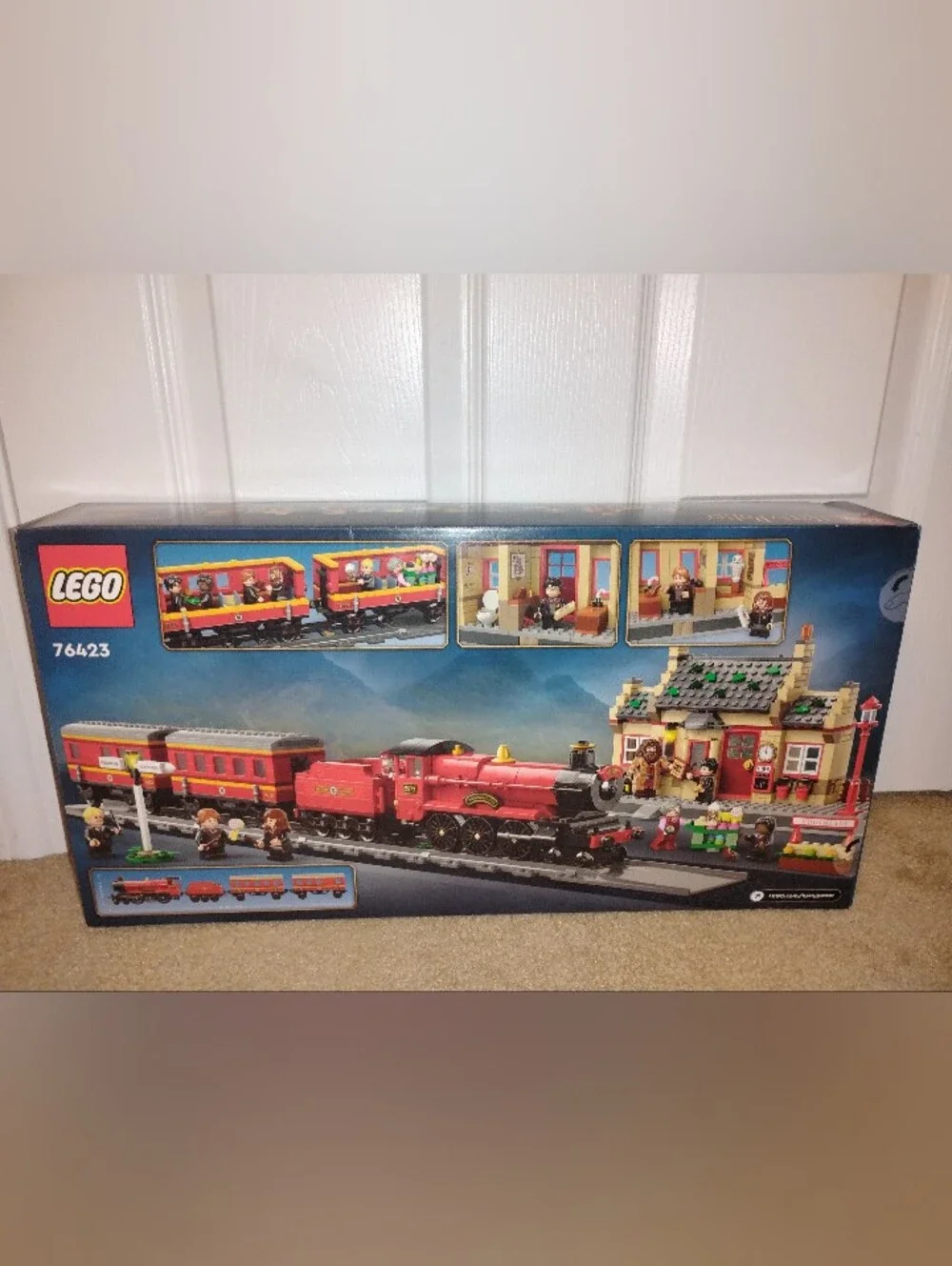 LEGO Hogwarts Express & Hogsmeade Station #76423